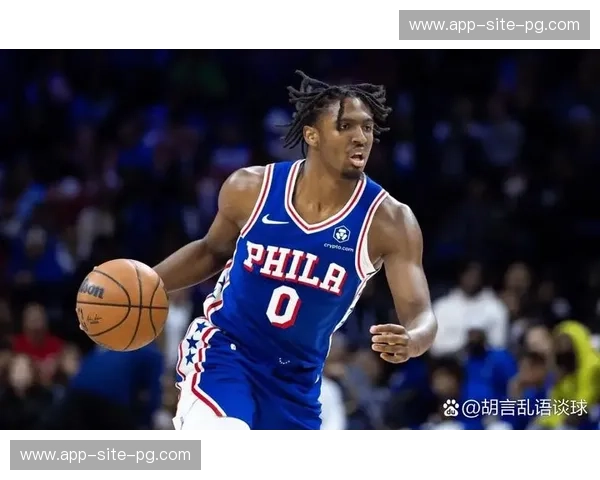 里夫斯替补贡献18分6助攻 关键时刻得分稳定性受认可