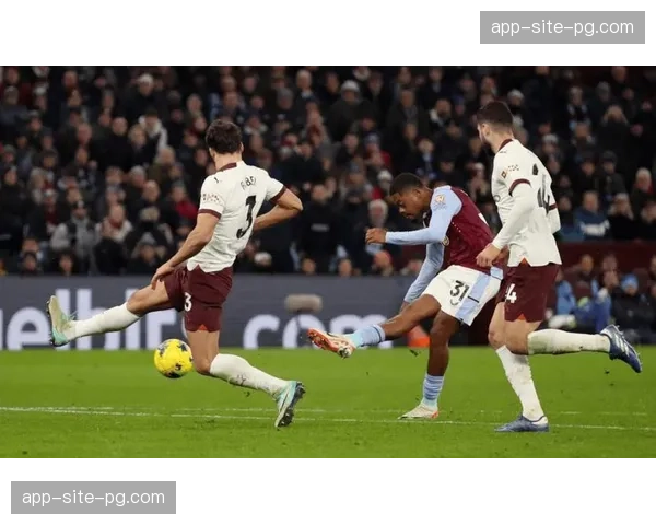 狼队16次抢断打断维拉传控 洛佩特吉防守组织展现战术纪律